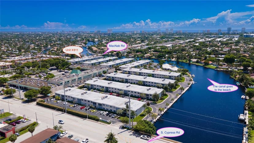 180 Cypress Club Dr # 811, Pompano Beach FL 33060
