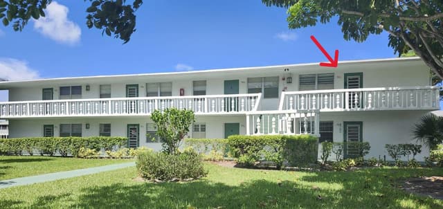 301 Farnham M # 301, Deerfield Beach FL 33442 - Deerfield Beach, FL - Photo 2