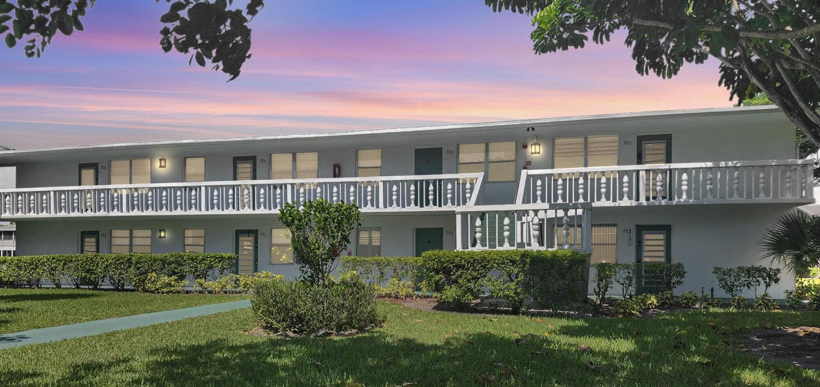 301 Farnham M # 301, Deerfield Beach FL 33442 - Deerfield Beach, FL - Photo 1