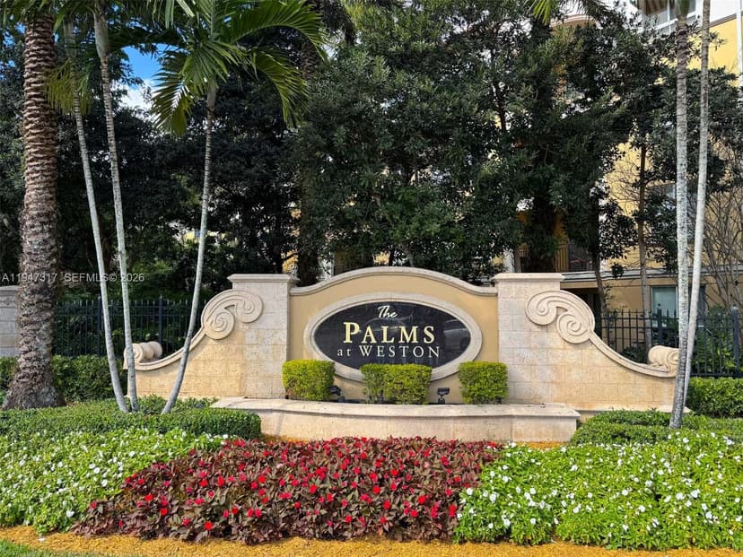 16101 Emerald Estates Dr # 250, Weston FL 33331