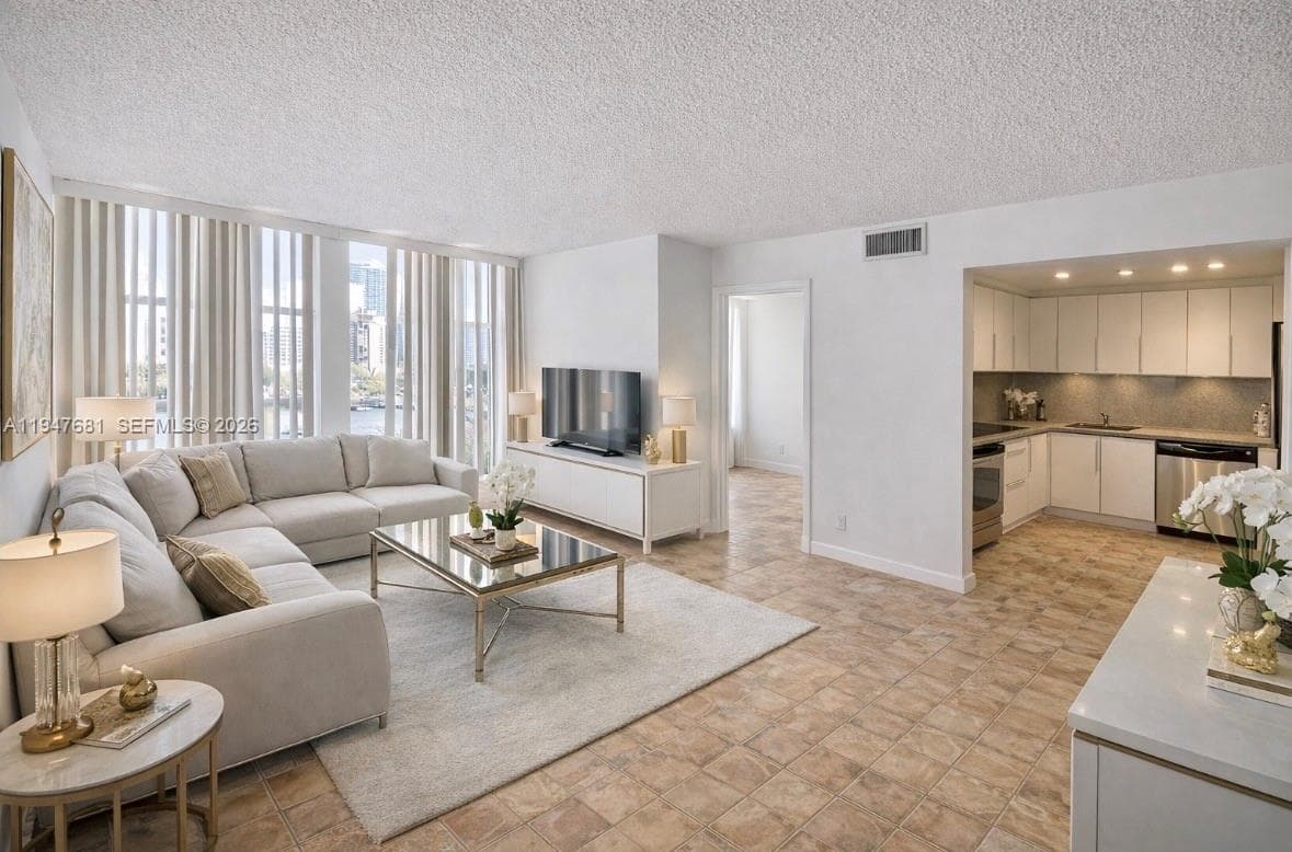 801 Three Islands Blvd # 411, Hallandale Beach FL 33009 - Hallandale Beach, FL - Photo 1