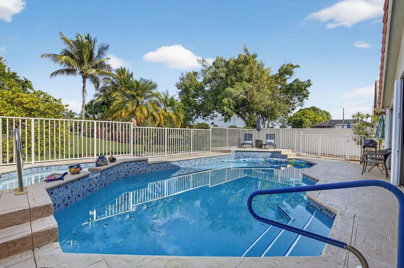 11270 Clover Leaf Circle, Boca Raton FL 33428
