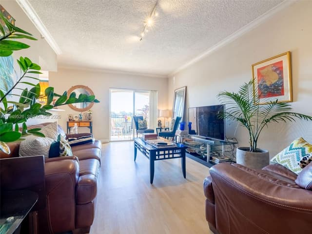 11700 SW 2nd St # 13202, Pembroke Pines FL 33025 - Pembroke Pines, FL - Photo 4