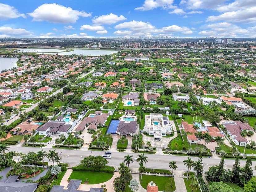 433 NW 127th Ave, Miami FL 33182