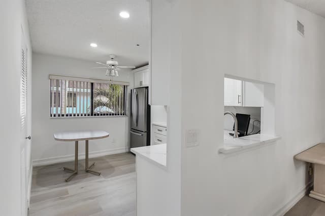15342 Lakes Of Delray Boulevard # 98, Delray Beach FL 33484 - Delray Beach, FL - Photo 4