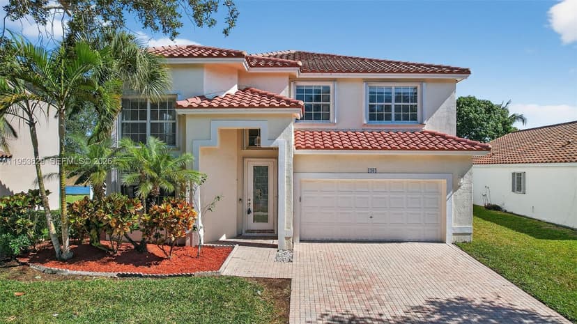 1303 NW 167th Ave, Pembroke Pines FL 33028