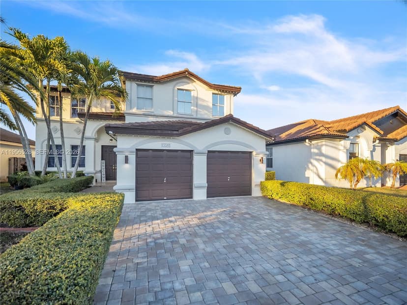 15541 SW 21st Ter, Miami FL 33185