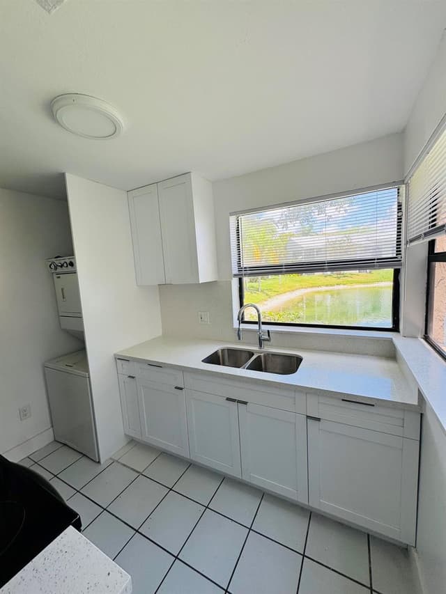 1021 Adams Avenue # 1021f, Homestead FL 33034 - Homestead, FL - Photo 5