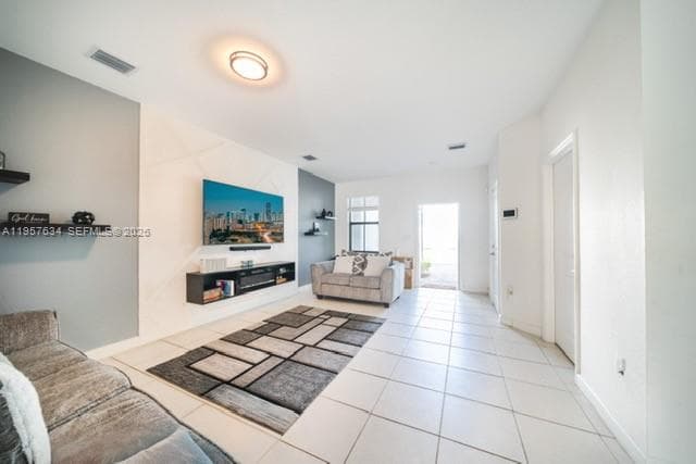 492 NW 203rd Ter, Miami Gardens FL 33169 - Miami Gardens, FL - Photo 5