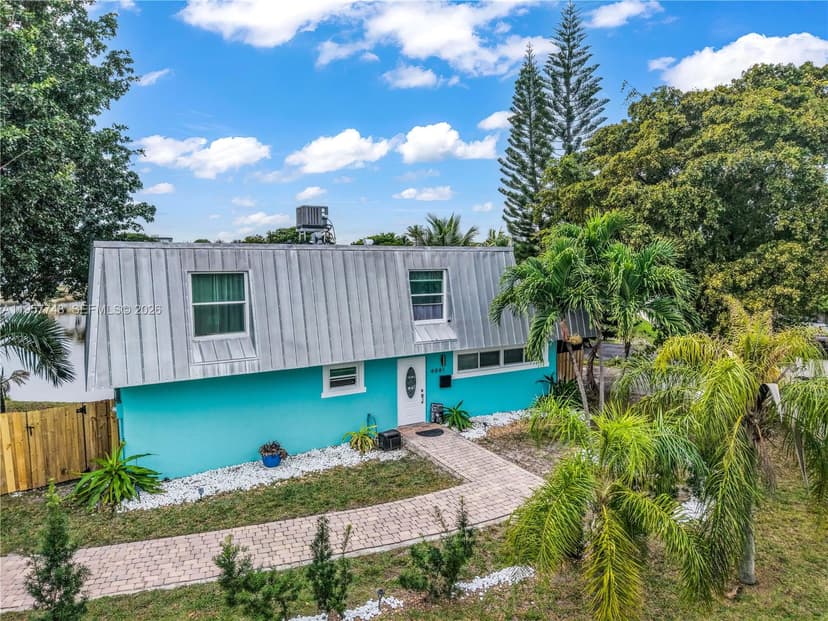 4081 NE 14th Ave, Oakland Park FL 33334