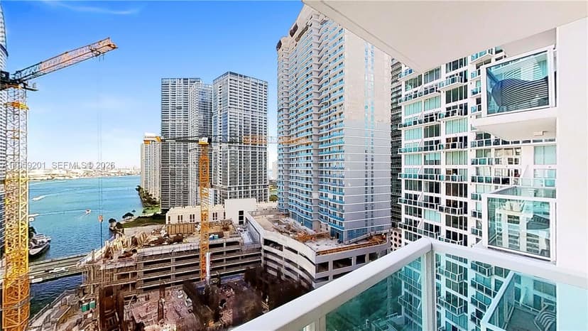 31 SE 5th St # 2408, Miami FL 33131