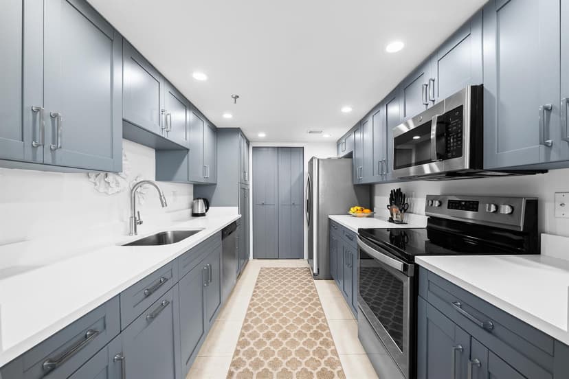 859 Jeffery Street # 306, Boca Raton FL 33487