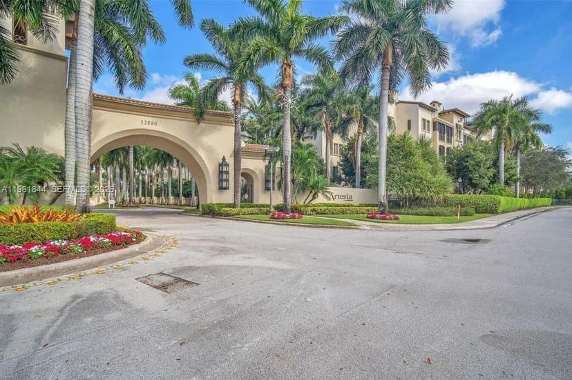2901 NW 126th Ave # 318, Sunrise FL 33323