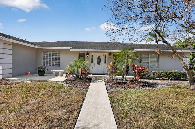 15315 78th Drive N, Palm Beach Gardens FL 33418