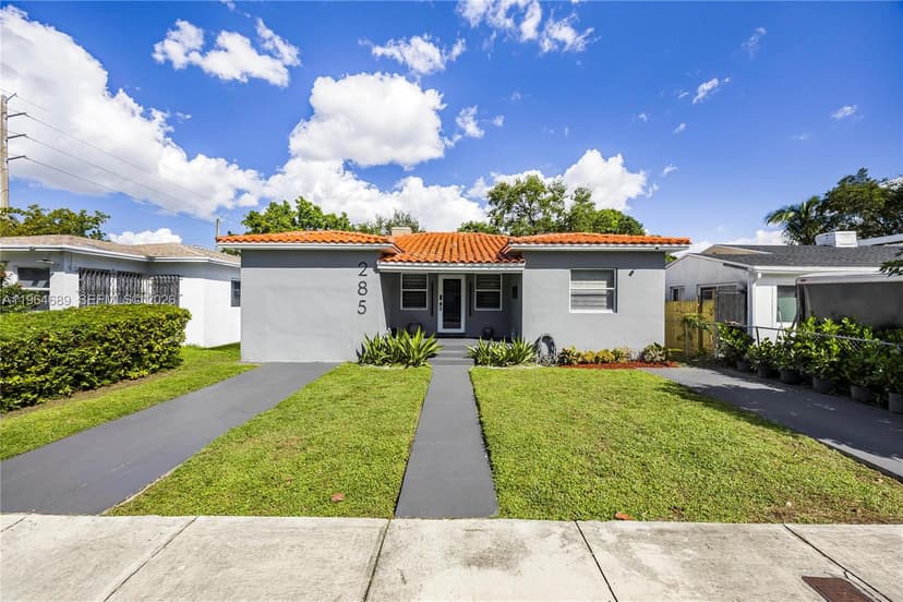 285 NW 45th St, Miami FL 33127