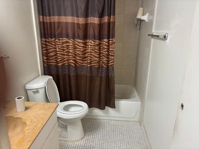2840 Somerset Drive # 206, Lauderdale Lakes FL 33311 - Lauderdale Lakes, FL - Photo 4