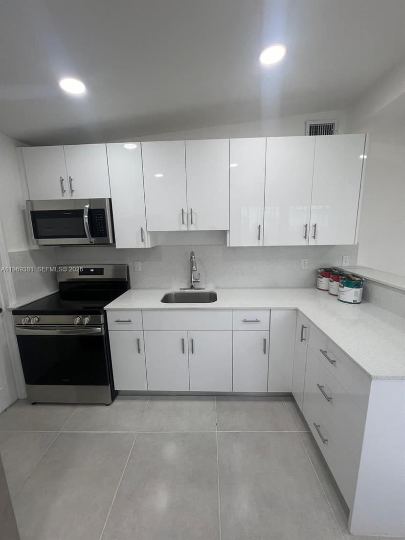 2061 Rutland St, Opa-Locka FL 33054