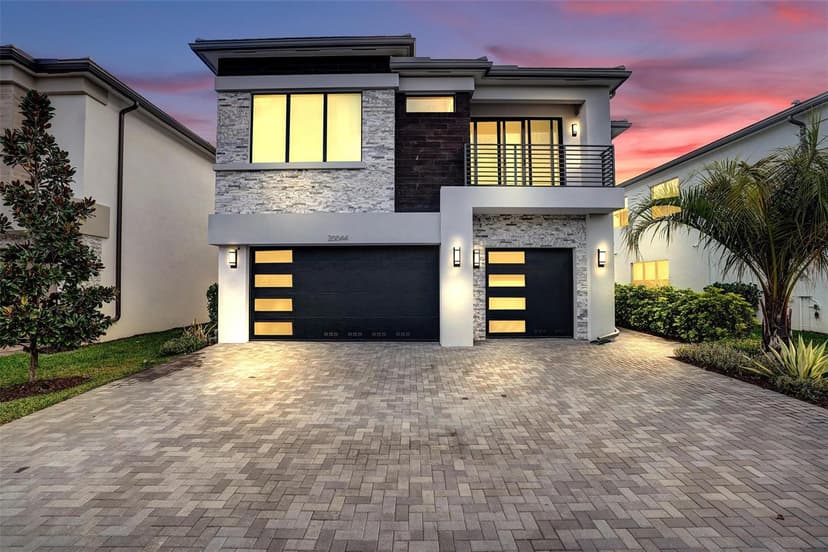 20044 Hirono Lane, Boca Raton FL 33434