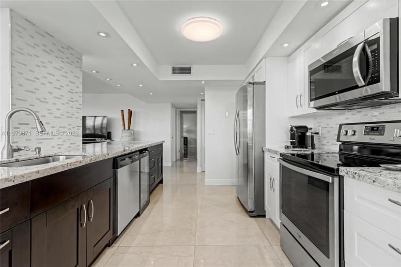 2017 S Ocean Dr # 209, Hallandale Beach FL 33009