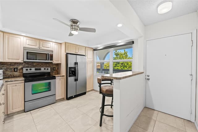 3501 Bimini Lane # D4, Coconut Creek FL 33066 - Coconut Creek, FL - Photo 5