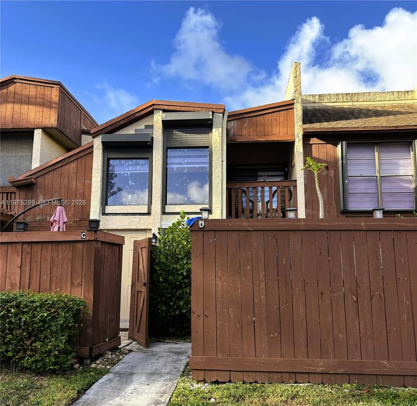 6937 SW 115th Pl # C37, Miami FL 33173