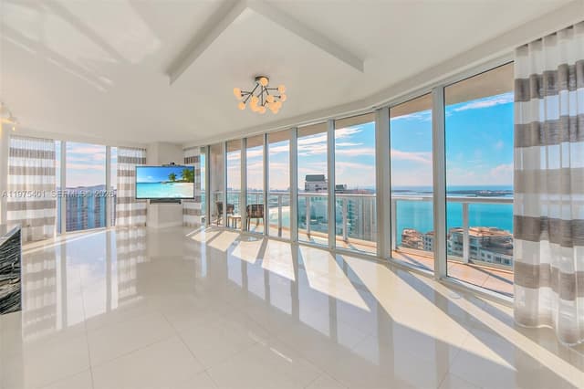 465 Brickell Ave # 4301, Miami FL 33131 - Miami, FL - Photo 5