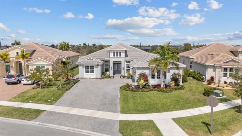 4776 Estates Circle, Westlake FL 33470