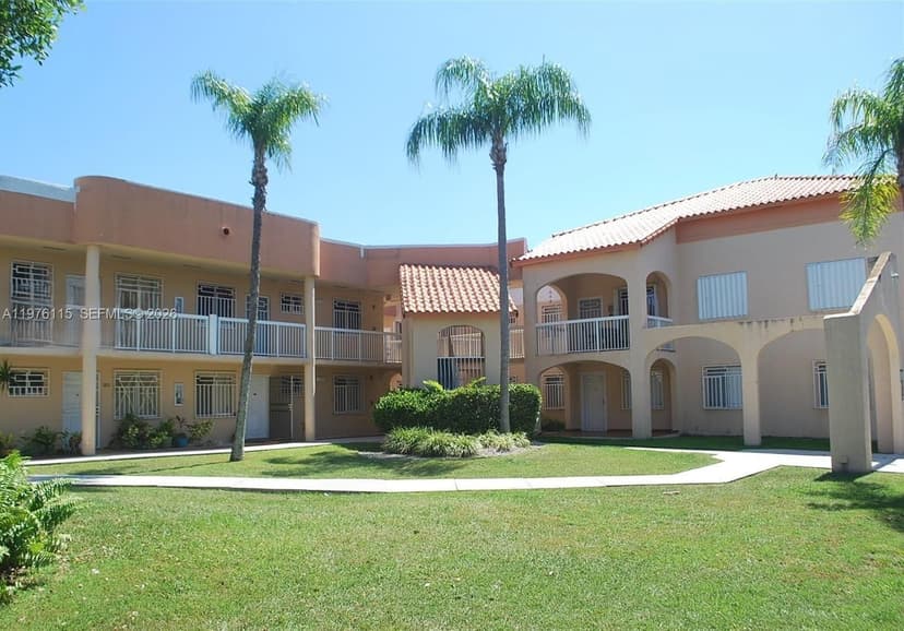 2380 W 74th St # 202, Hialeah FL 33016