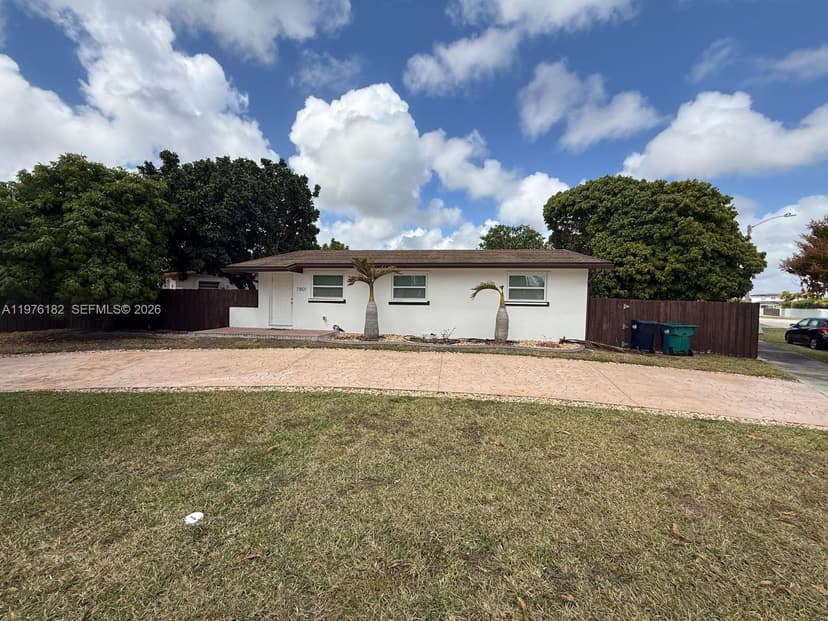 11801 SW 180th St, Miami FL 33177