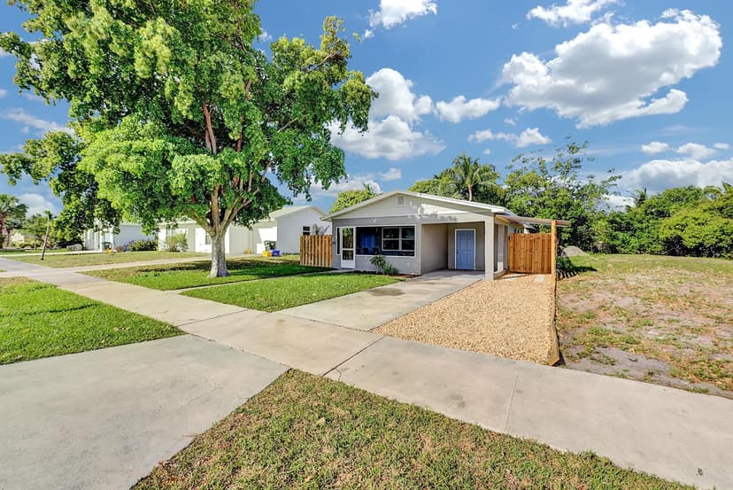 240 NW 9th Avenue, Delray Beach FL 33444