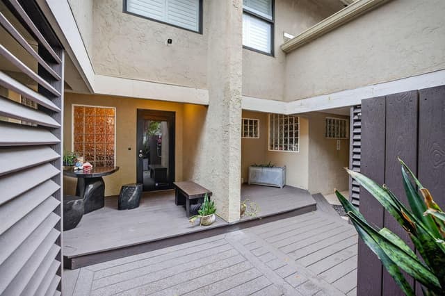 210 Washingtonia Avenue, Lauderdale By The Sea FL 33308 - Lauderdale By The Sea, FL - Photo 6