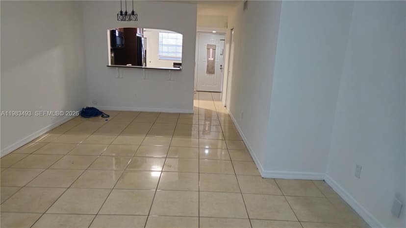 426 NE 210th Cir Ter # 2, Miami FL 33179