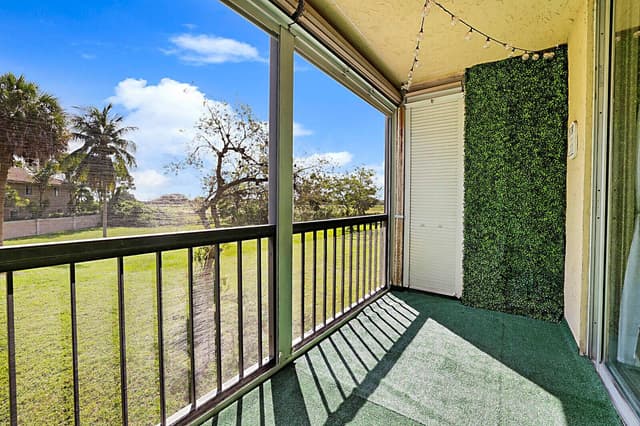 2541 Aragon Boulevard # 202, Sunrise FL 33322 - Sunrise, FL - Photo 7