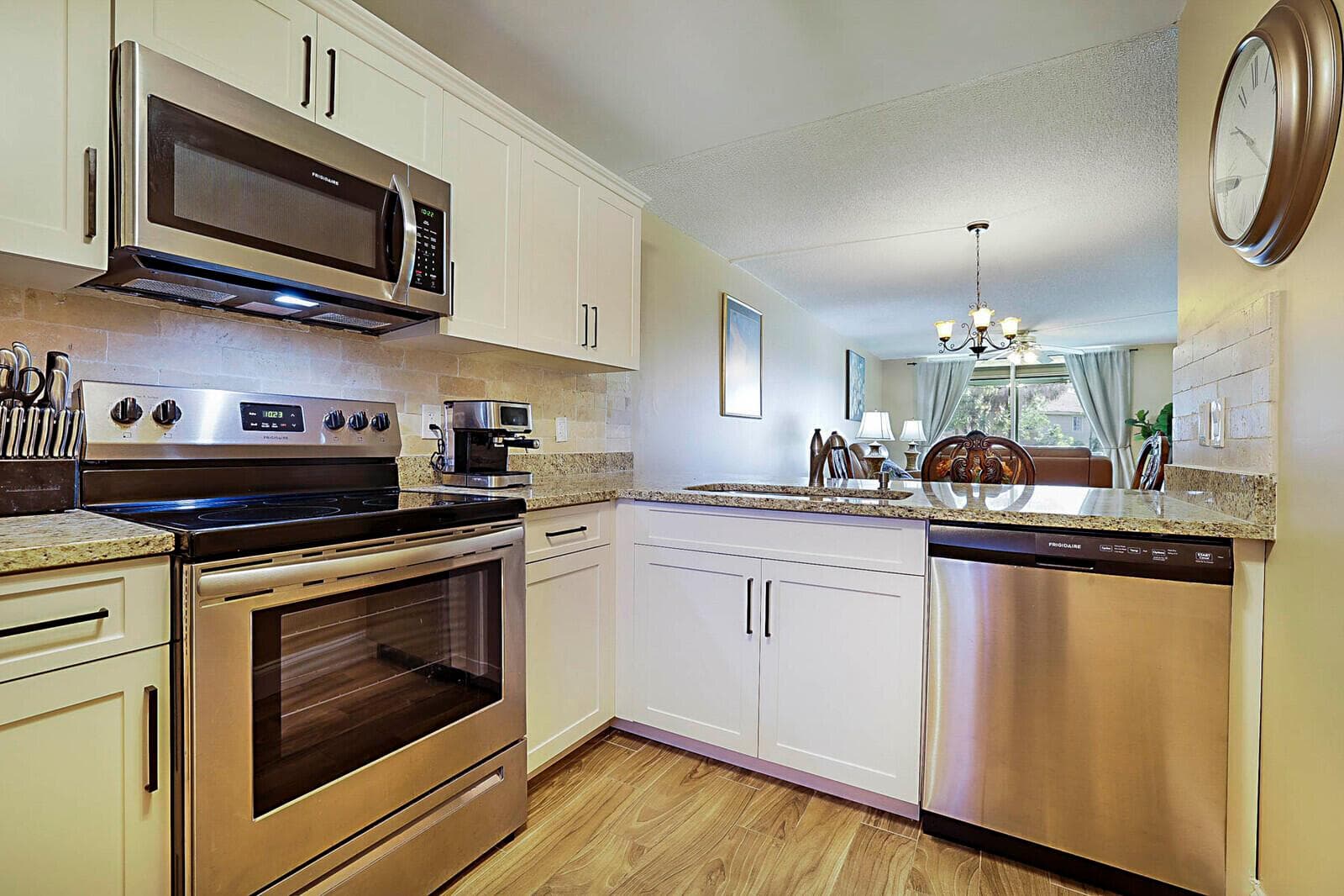 2541 Aragon Boulevard # 202, Sunrise FL 33322 - Sunrise, FL - Photo 1