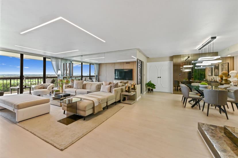 1900 Consulate Place # 1205, West Palm Beach FL 33401