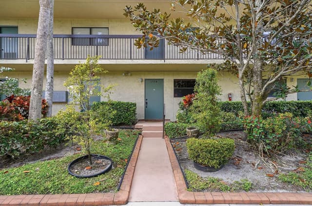 1774 Hammock Boulevard # 118, Coconut Creek FL 33063 - Coconut Creek, FL - Photo 4
