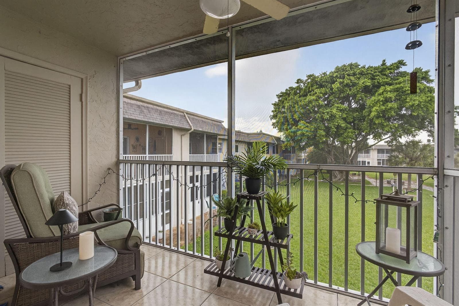202 Oxford 200, West Palm Beach FL 33417 - West Palm Beach, FL - Photo 1