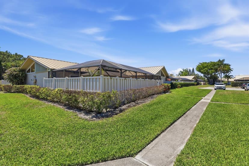 5460 Eagle Lake Drive # 72b, Palm Beach Gardens FL 33418
