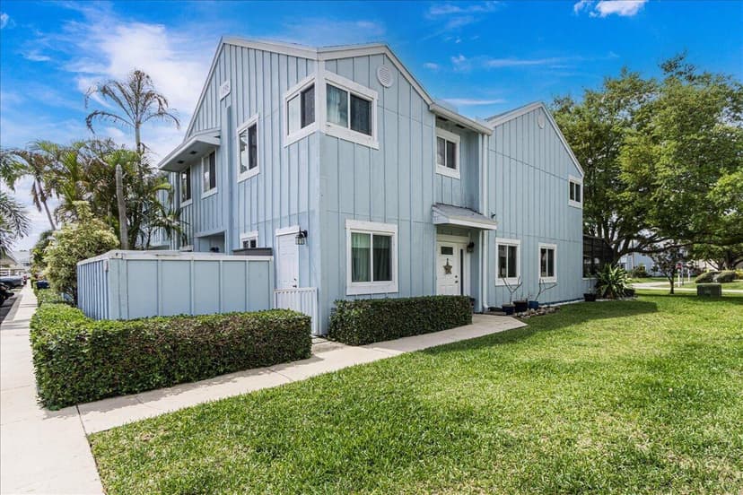 6198 Riverwalk Lane # 1, Jupiter FL 33458