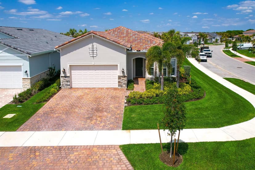 12305 Frontline Lane, Palm Beach Gardens FL 33412
