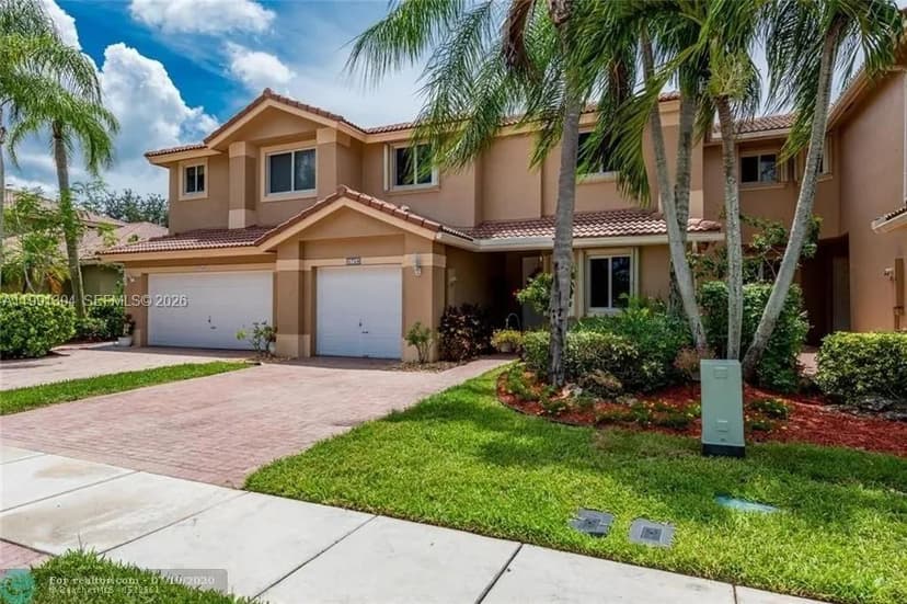 5754 NW 127th Ter, Coral Springs FL 33076