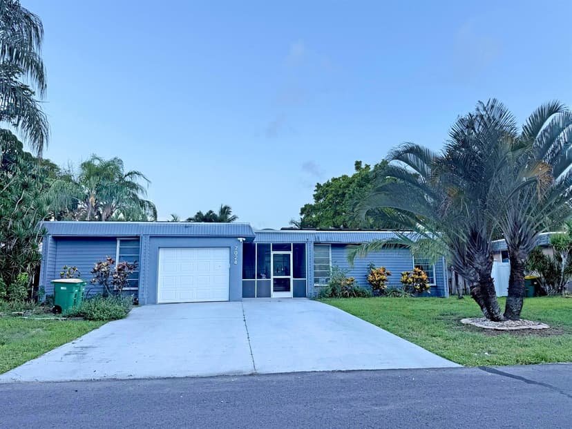7024 NW 63rd Street, Tamarac FL 33321