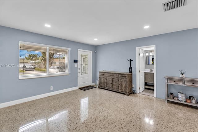 819 N 32nd Ave, Hollywood FL 33021 - Hollywood, FL - Photo 4