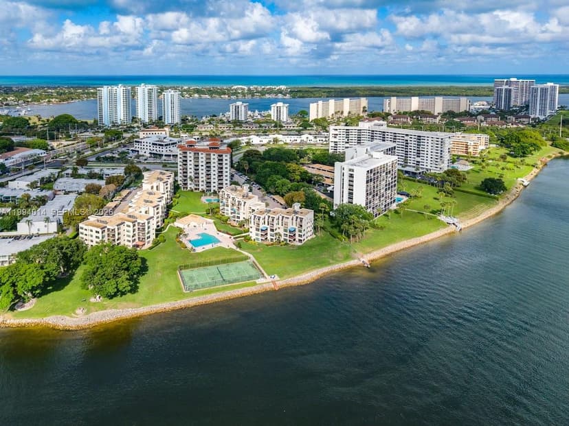 364 Golfview Rd # 505, North Palm Beach FL 33408