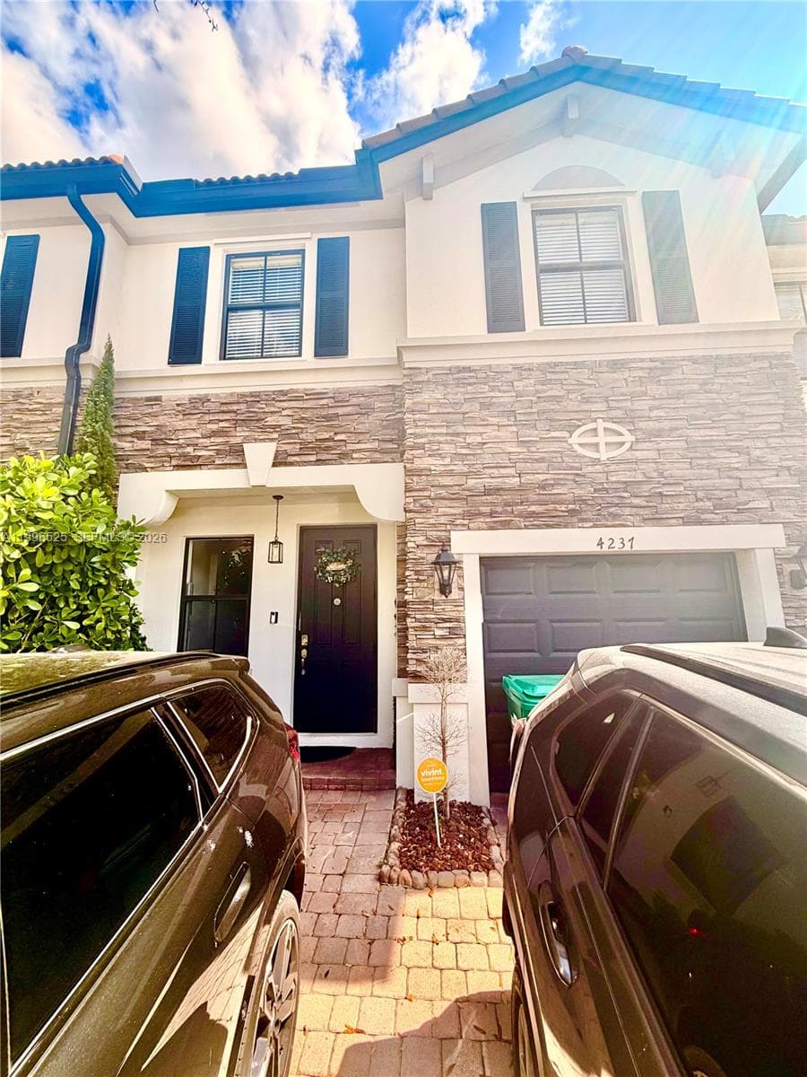 4237 SW 164th Path # 4237, Miami FL 33185 - Miami, FL - Photo 1