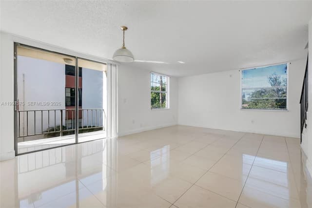 1798 NW 55th Ave # 202, Lauderhill FL 33313 - Lauderhill, FL - Photo 4