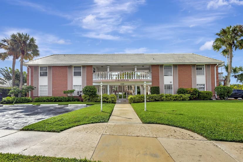 148 Yacht Club Drive # 5, North Palm Beach FL 33408