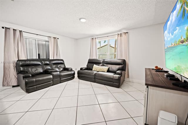 17357 SW 20th Ct, Miramar FL 33029 - Miramar, FL - Photo 5