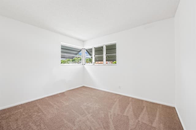 4524 NW 43rd Avenue, Tamarac FL 33319 - Tamarac, FL - Photo 4