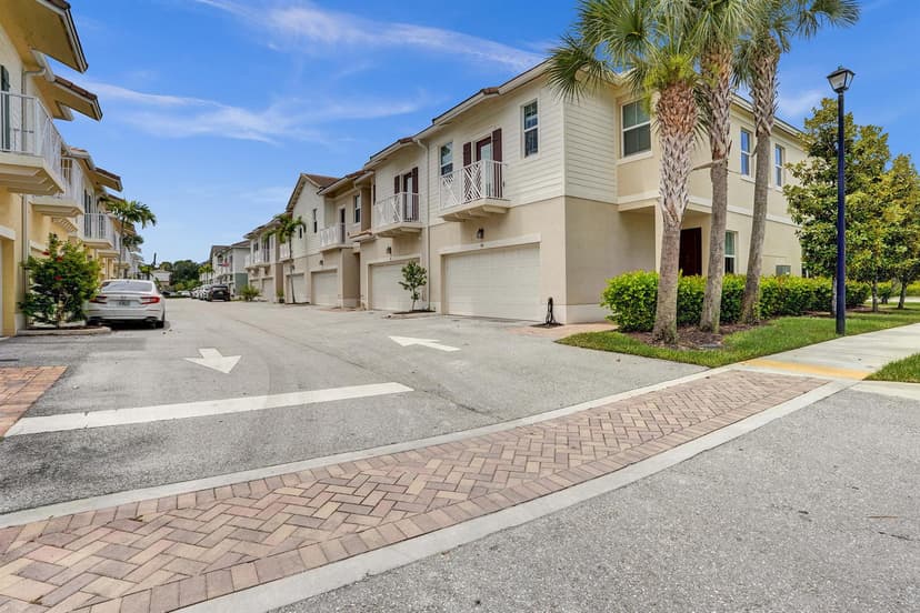 99 Palm Lane, Royal Palm Beach FL 33411